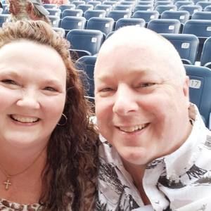 Meet your Posher, Roxie